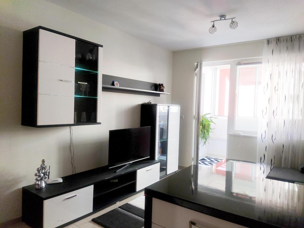 Modern Apartment In بورغاس المظهر الخارجي الصورة